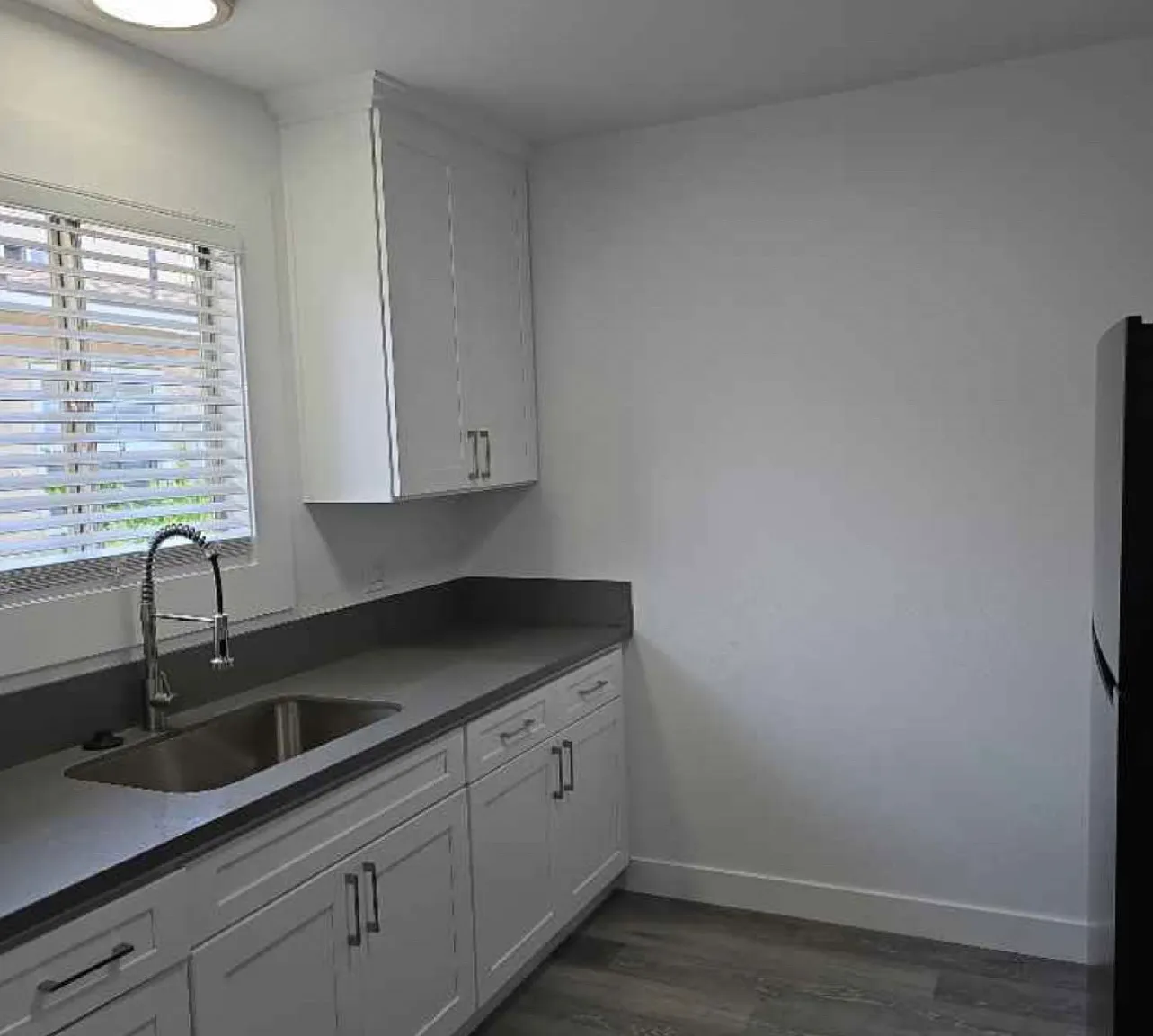 2 bed, 550 sqft, $2,000 — Photo 1