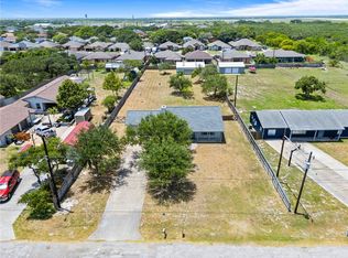 3726 Lynda Lee Dr, Corpus Christi, TX 78418