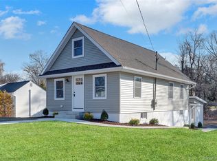 37 Gould Rd, Centereach, NY 11720