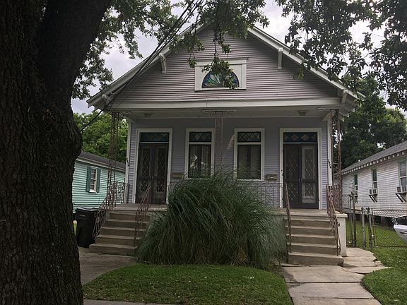 2nd image of 2978 Toledano St