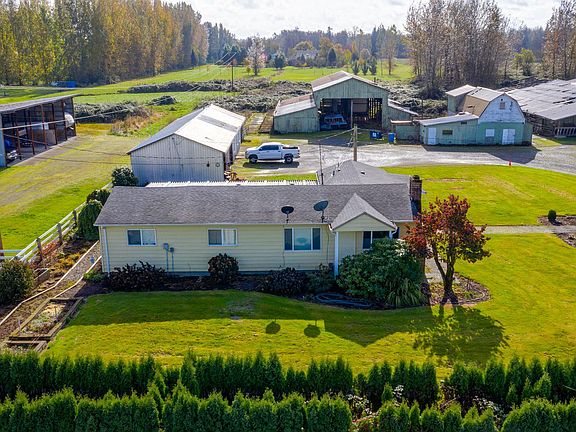 5th image of 9707 NE 199th St