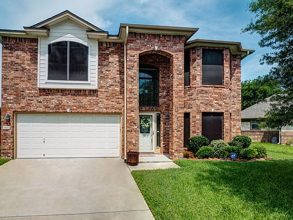 2nd image of 1903 Yuma Cir