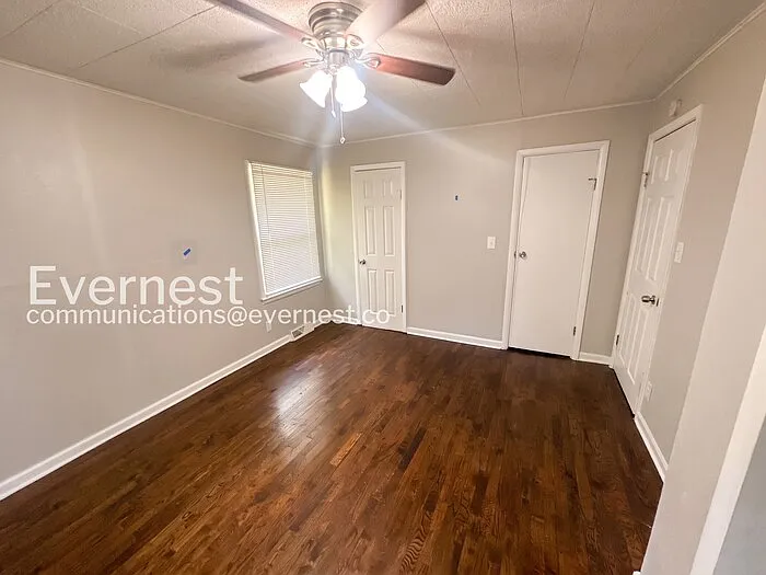 5901 E 83rd St — Photo 22