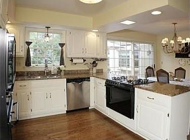5th image of 1481 Candlewood Dr