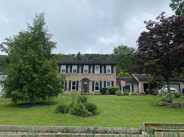 250 River Dr, Bloomsburg, PA 17815