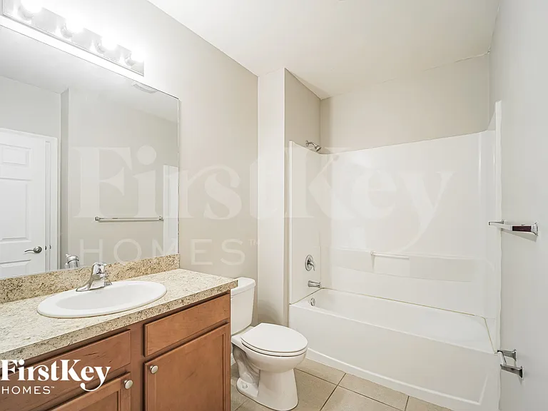 625 SW 25th Ter — Photo 16
