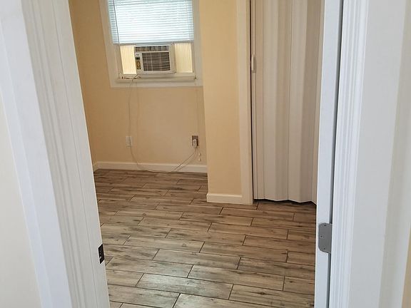Back Bedroom 11' X9'