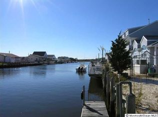 36 Tarpon Rd, Tuckerton, NJ 08087