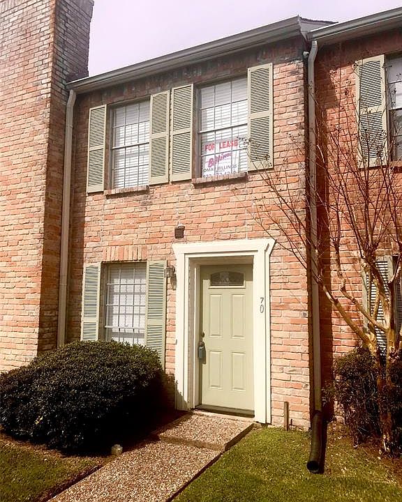 1st image of 70 W Park West Dr
