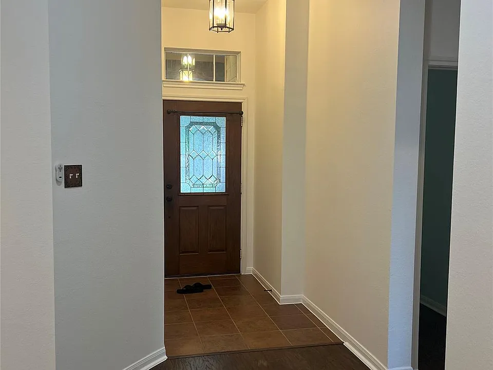 600 Spanish Oak Ter