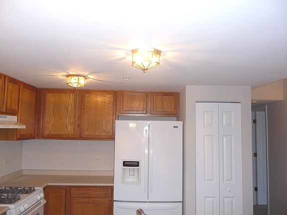 5th image of 1111 Burlington Ave Unit 210
