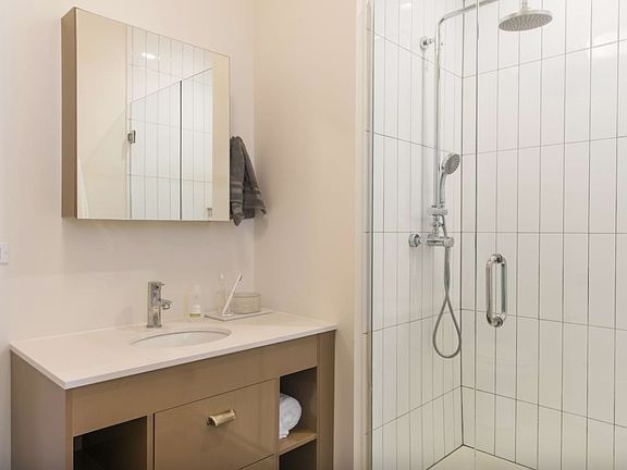 3rd image of 115 W Chicago Ave #508