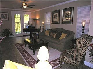 3rd image of 917 Brook Forest Dr