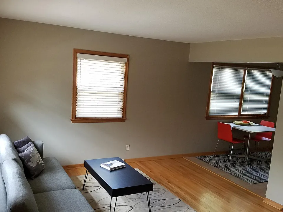 Living Room, view from front door