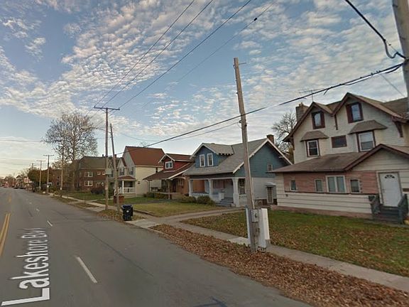 3rd image of 14408 Lake Shore Blvd