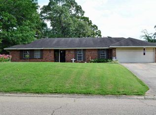62 Willowbrook Ln, Brandon, MS 39042