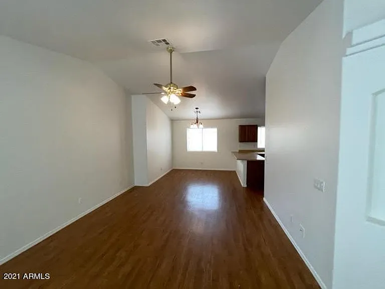 23438 W Cocopah St — Photo 4