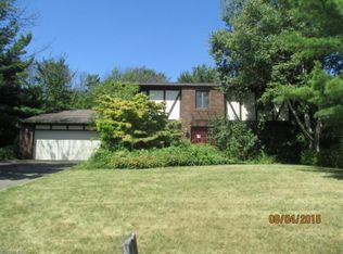 7760 Mountain Ash Dr, Mentor, OH 44060
