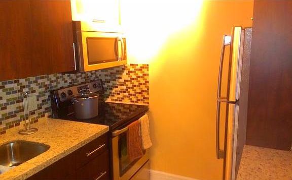2nd image of 467 Golden Isles Dr APT 205