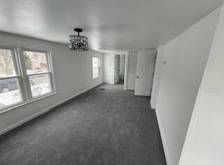 3524 S 45th St, Greenfield, WI 53220