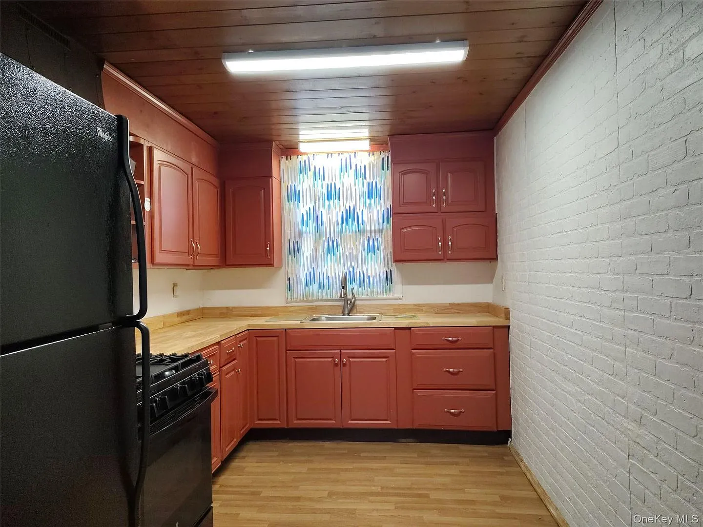 2 bed, 1.0 bath, 750 sqft, $1,800 — Photo 4