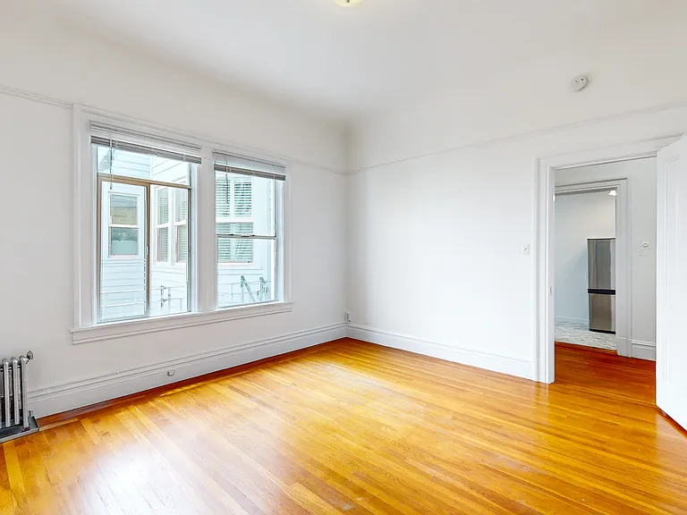 3097 Washington St #14 — Photo 2