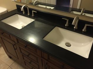 1160 Tree Top Ln, Greenwood, IN 46142