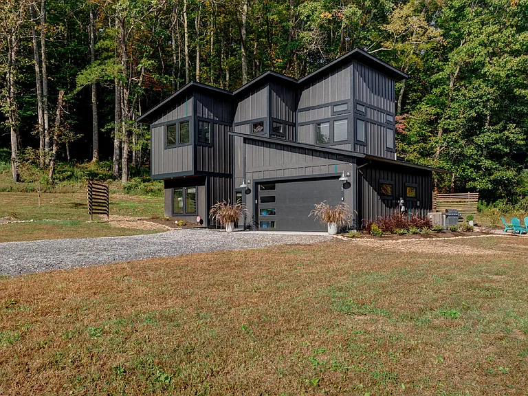 Upper Herron Cove Rd — Photo 4