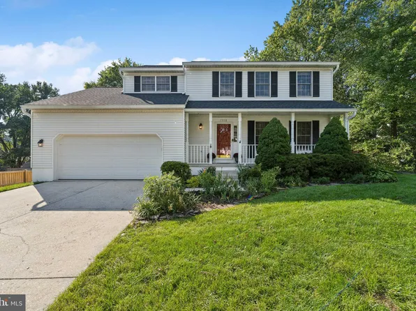 7918 Delmont Station Rd, Severn, MD 21144