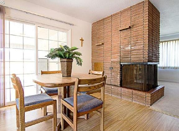 Dining / Breakfast Nook
