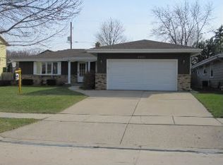 4501 88th Pl, Kenosha, WI 53142