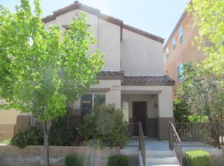 8936 Red Tapestry Ct, Las Vegas, NV 89149