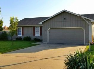 733 Dustin Rd, Salina, KS 67401