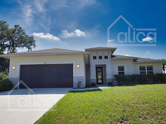 2nd image of 1610 Rada Ln