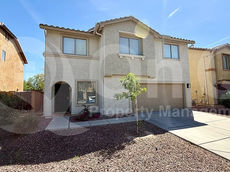 2901 N Daisy Dr — Photo 2