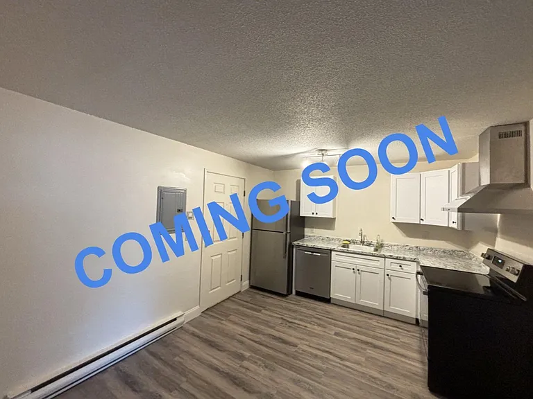 185 Loudon Rd #6 — Photo 1