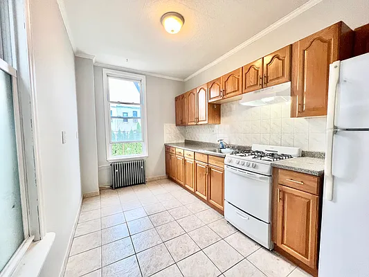 Rented by Coda Real Estate NYC | media 6