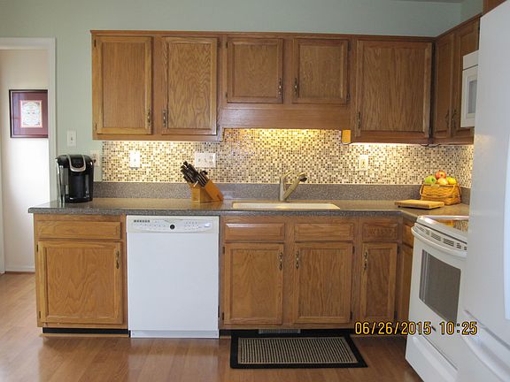 Under the Cabinet Lighting