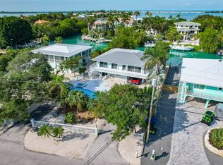230 W Seaview Dr, Duck Key, FL 33050