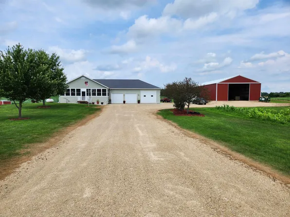 W5132 Drake Rd, Rio, WI 53960