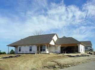 1190 Muirfield Dr, Starkville, MS 39759