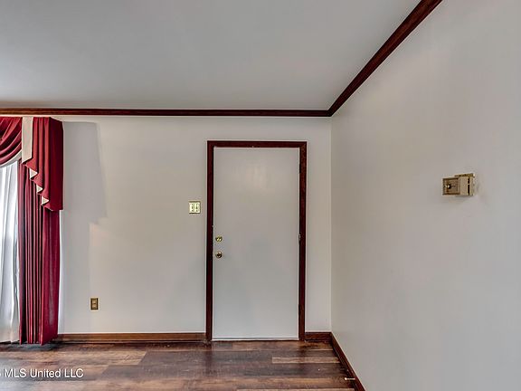 5th image of 554 Wilson Welch Rd