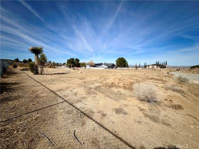 163 Ste Vic Burning Tree St E #6, Llano, CA, 93544