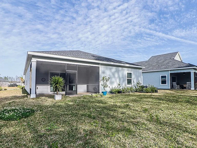 597 Lake Sinclair St — Photo 7