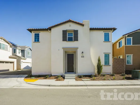 31566 Dwight Dr, Menifee, CA 92584