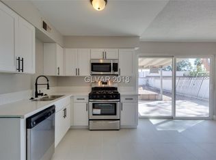 4031 Placita Ave, Sunrise Manor, NV 89121