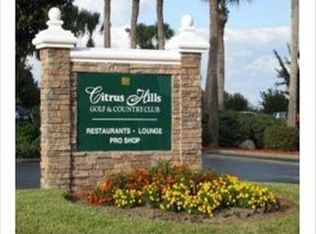 2073 E Newhaven St, Inverness, FL 34453