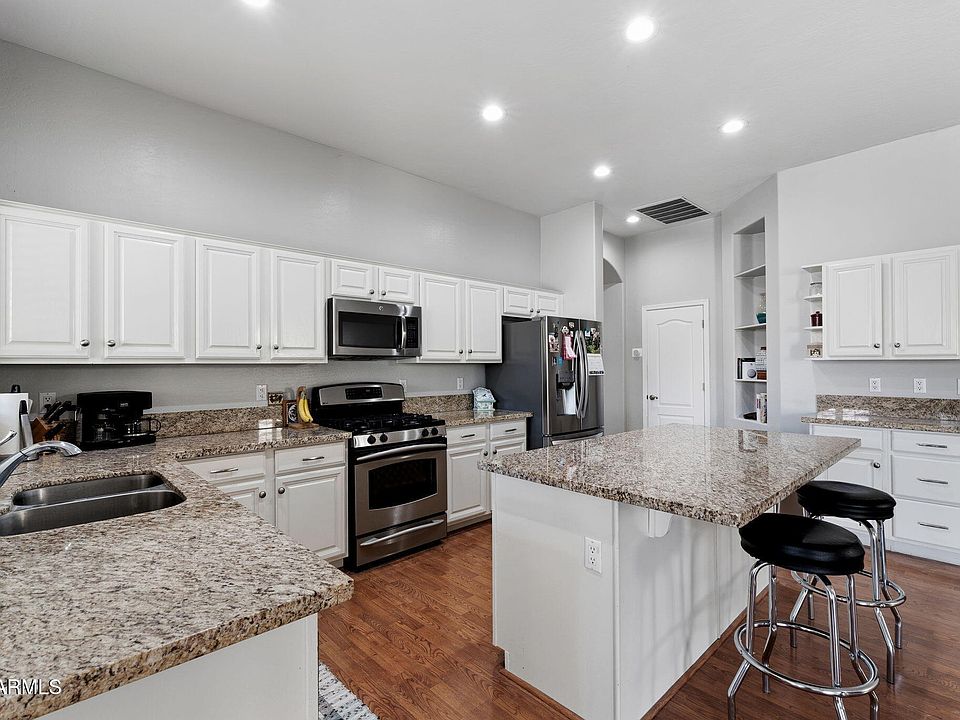 1st image of 1252 W BRUCE Avenue