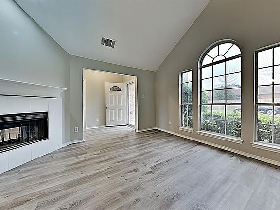 3rd image of 4711 Lashley Dr