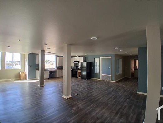 5th image of 451 S 18th St